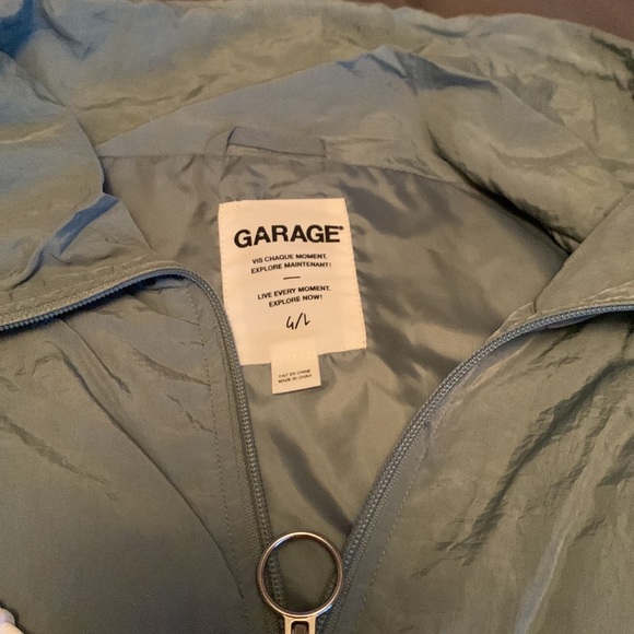 NWT WOMENS retro puffer jacket - Picture 3 of 5